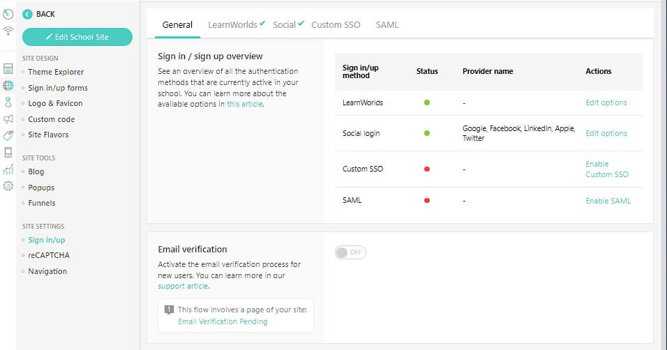 Sign in/up screen - settings - LearnWorlds